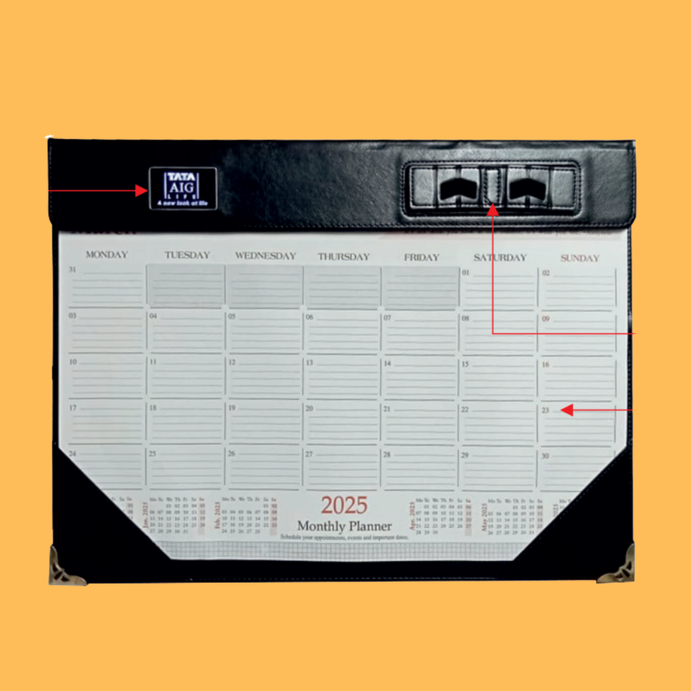 BLACK DESK CALENDAR PLANNER