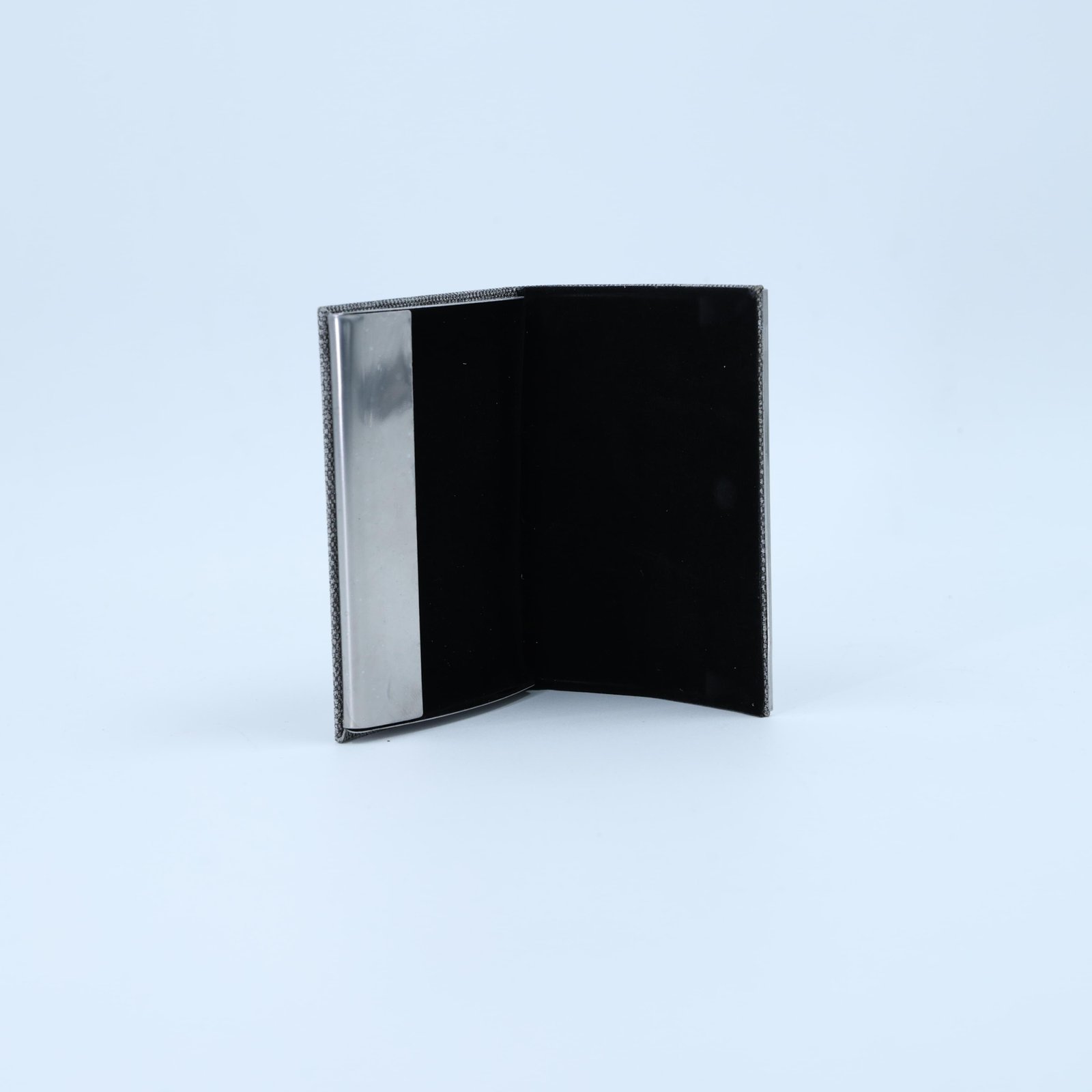 DG4NO78 Corporate Combo Gray (Book, Pen, key Chain, Card Holder)-750