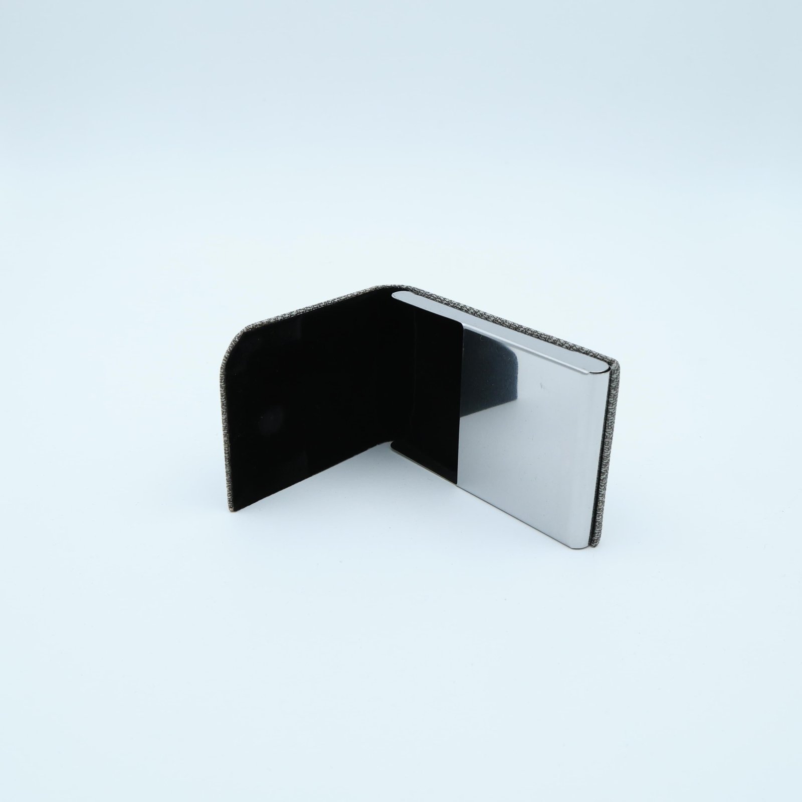 Vertical Card Holder Gray-150