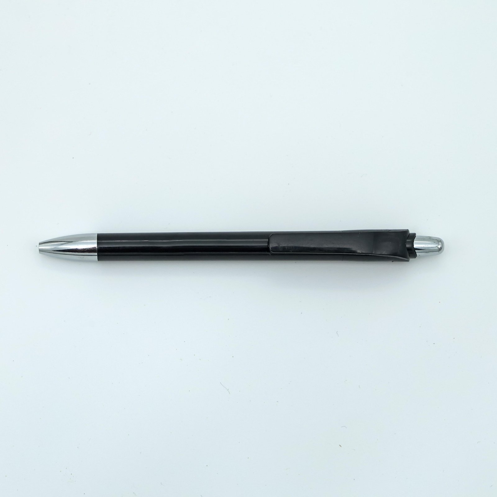 Pen 60